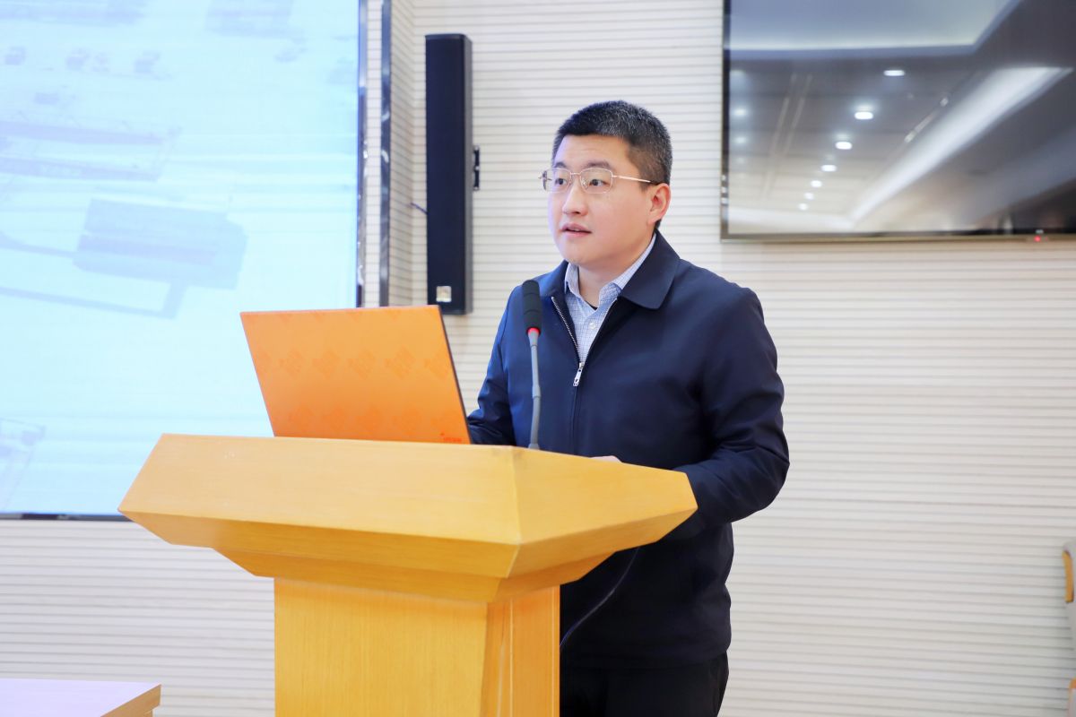 4e4b102d432b8347e84e3c1db69fedcb.jpg 4e4b102d432b8347e84e3c1db69fedcb.jpg